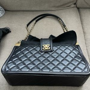 ❌SOLD❌Chanel shoulder bag